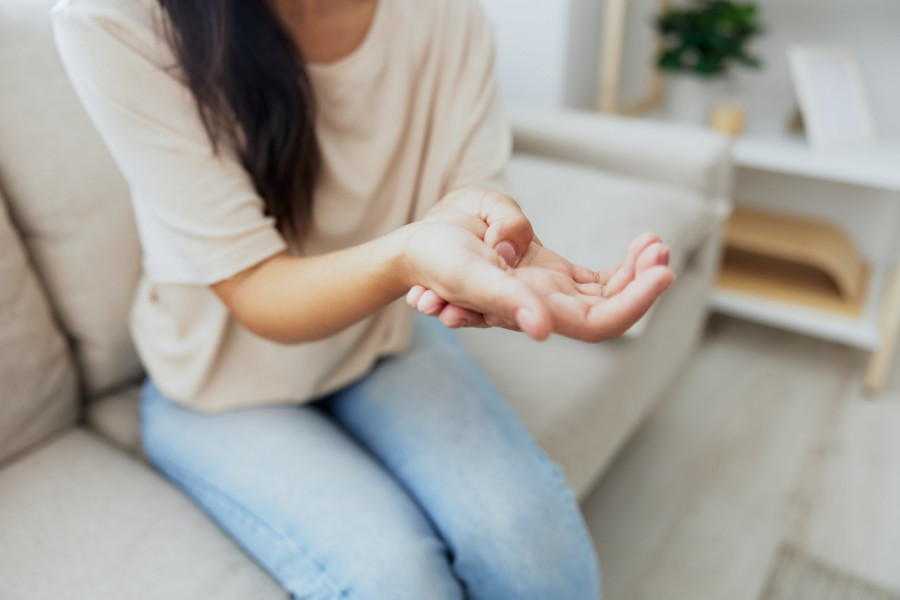 DOBRO POGLEDAJTE SVOJE PRSTE: Test od samo 30 sekundi pokazuje da li ste u riziku od opake NEIZLEČIVE BOLESTI!