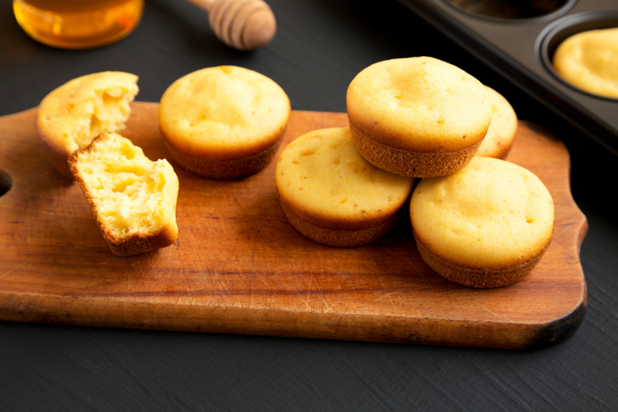 MIRIS KOJI NAS VRAĆA U DETINJSTVO - NAJMEKŠE PROJICE, USPEVAJU IZ PRVOG PUTA: Gotove za pola sata, a ukus je BOŽANSTVEN!