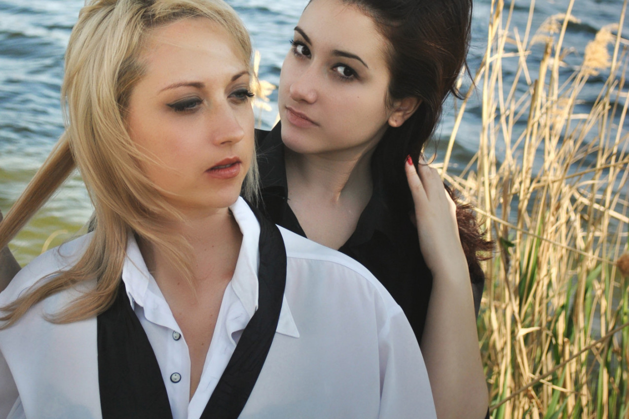 SENADA IZ SARAJEVA JE JEDNOG LETA OTIŠLA KOD TETKE U ČIKAGO I OTAD JOJ SE GUBI SVAKI TRAG: Nakon godina bola njenoj majci je stigao mejl i samo jedna slika - s JEZIVIM detaljem!