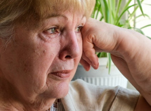 IMALA SAM 46 GODINA KAD SAM SAZNALA DA SAM TRUDNA - svi su mi govorili da nisam normalna, ali ja sam rešila da rodim: Sada je gledam pored sebe u krevetu i KAJEM SE zbog jedne stvari!