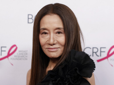 Mnogi su se složili da njeno lice "van Instagrama" ipak odaje koliko stvarno ima godina, kako se vama čini?   