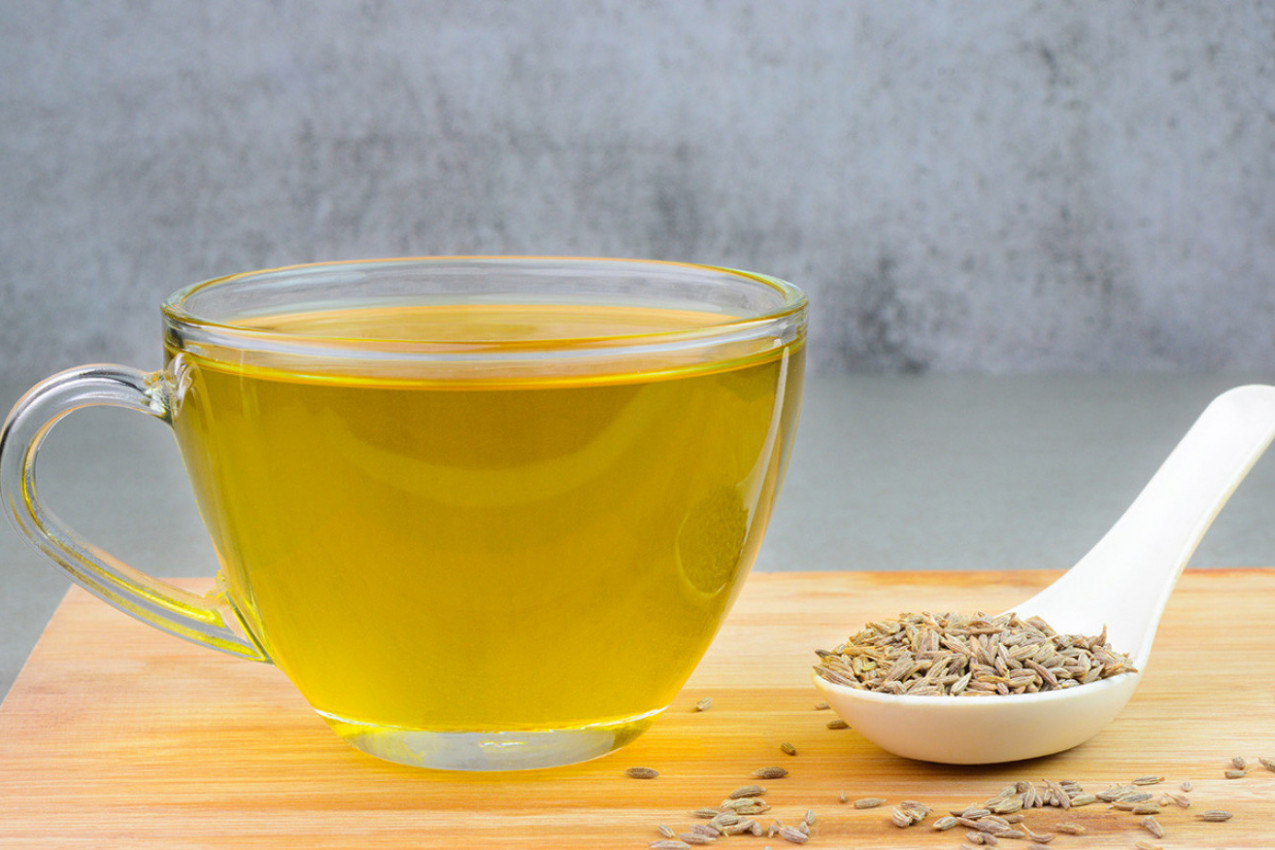 KADA OVAJ ZAČIN POMEŠATE SA VODOM U ORGANIZMU SE DEŠAVA ČUDO! Ako ga popijete na prazan stomak, zaboravićete na nadimanje i gasove