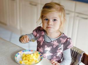 OVO JE NAJZDRAVIJA NAMIRNICA KOJU TREBA DA JEDE SVAKO DETE: Podržava probavu, sprečava zatvor i daju mu sve što mu je potrebno za pravilan razvoj