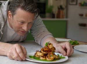 NAJUKUSNIJA PILETINA PO RECEPTU ČUVENOG KUVARA: Sočnije od ovoga ne može, ručak kakav se samo poželeti može!