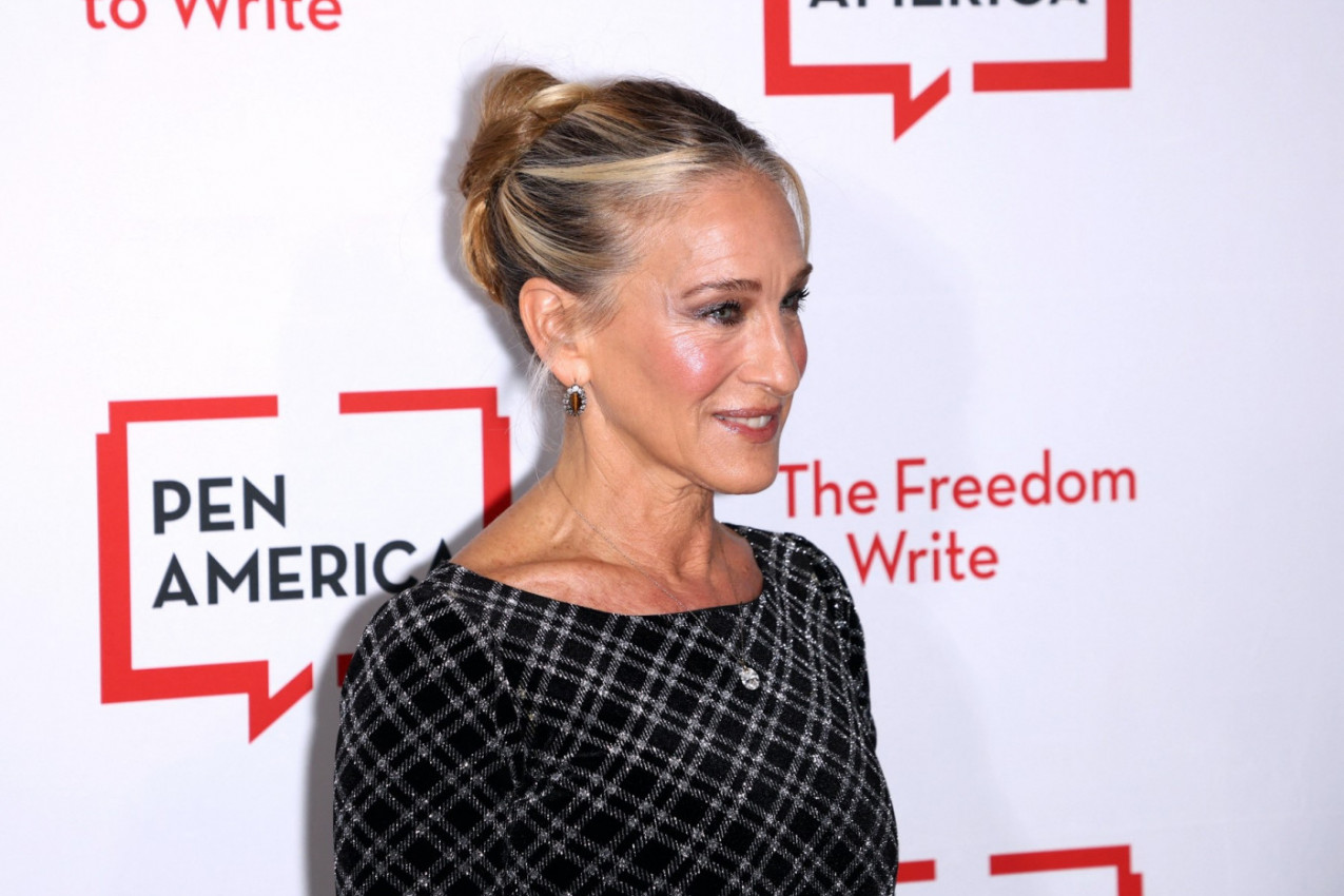 SLAVNA GLUMICA PROMENILA IMIDŽ I MOMENTALNO SE PODMLADILA: Nikome nije promakao jedan detalj, a svi se pitaju jedno - zašto ovo nije uradila ranije! (FOTO)