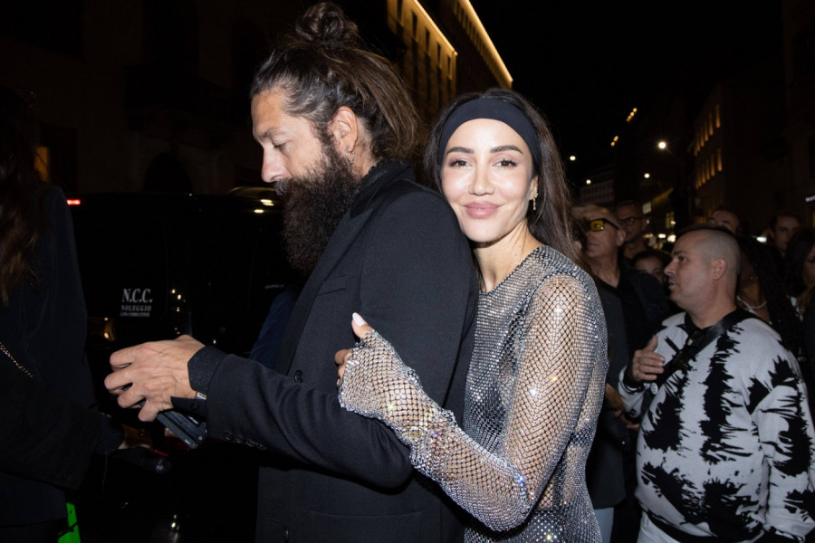 VERENIK TAMARE KALINIĆ JE NAJVAŽNIJA OSOBA U SVETU MODE, a na društvenim mrežama svi zbijaju šale na njegov račun: Nazivaju ga "mučeni Filip" - pogledajte ovaj HIT VIDEO