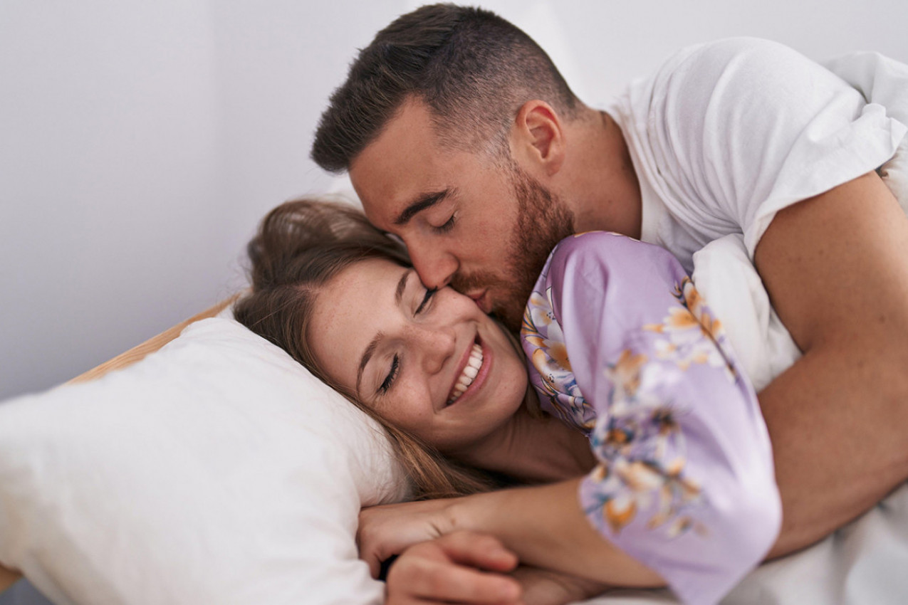 OVO JE TOP 8 INTIMNIH POZA KOJE SU ODABRALI MUŠKARCI: Razbijaju monotoniju, bude strast i donose nezamislivo zadovoljstvo i ženama!