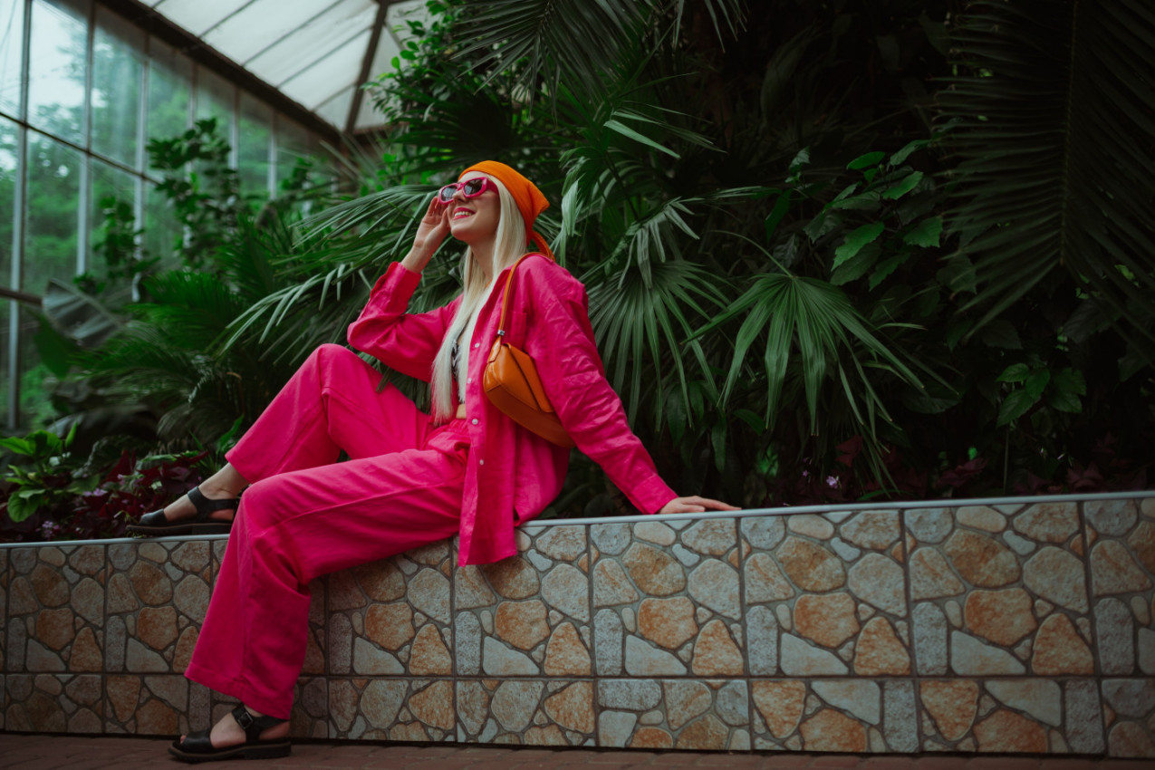 OVAJ MATERIJAL JE TEMELJ LETNJE ELEGANCIJE: Lak je i prozračan - ne znojite se ni po najvećim vrućinama! (FOTO)