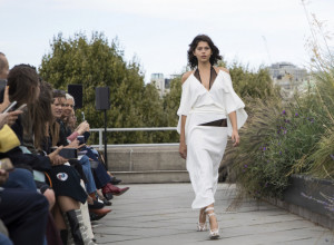 SUKNJE SU U GLAVNOJ ULOZI: Ovog leta nosiće se samo ovih 5 modela - lepršave, senzualne i nežne (FOTO)