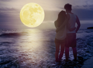 KLJUČNI DATUM JE 11. JUN, PUN MESEC U STRELCU OTVARA SUDBINSKA VRATA ZA 4 ZNAKA: Počinju promene koje su se godinama čekale!