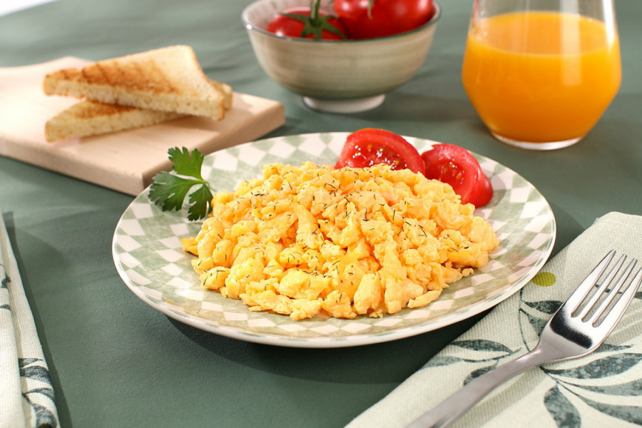 KAŽU DA JE OVO NAJZDRAVIJA VEČERA NA SVETU, TOPI SALO ZA TREN OKA: Pravi se za pet minuta i provereno će vas zasititi!