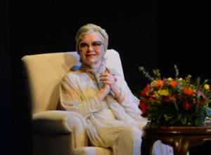 Može zvučati ovako ili onako, ali zaista je ljubav ta koja je najvažnija. Ona sve leči. Samo treba naći način