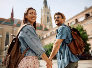 15 DOKAZA DA JE ZALJUBLJEN U TEBE DO UŠIJU: Ove sitnice odaju muškarca, ne može da ih sakrije sve i da hoće!