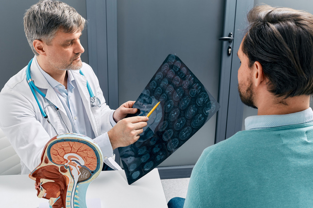 MOŽDA STE PREŽIVELI MANJI ŠLOG, A DA NI NE ZNATE: Ovo su ključne razlike između njega i "klasičnog" moždanog udara, ne ignorišite ove znake!