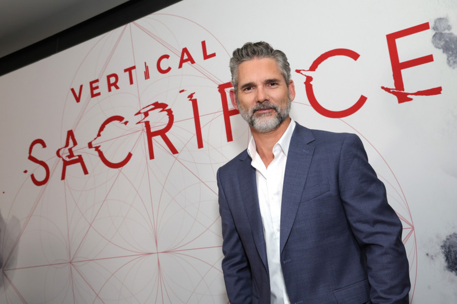 NIJE HTEO DA BUDE DŽEJMS BOND, ŽIVOT MU JE PROMENIO "POBESNELI MAKS", A NJEGOVO PRAVO IME NIKO NE ZNA: Slavni glumac se posle sedam godina vraća na televiziju