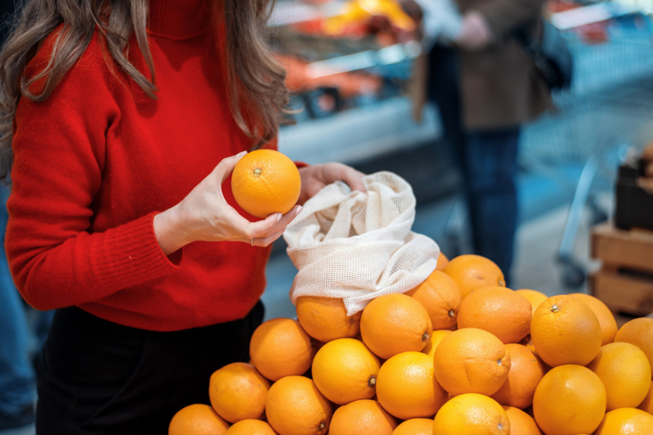 DA LI ZNATE ZAŠTO SE POMORANDŽE PRODAJU U CRVENIM MREŽICAMA: To nije slučajno, ovo je prava namera prodavaca
