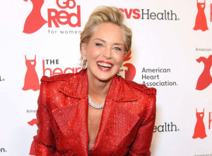 GODINAMA NA LICE MAŽE ISTI PROIZVOD: Trikovi za negovanje Šeron Stoun može svako da priušti