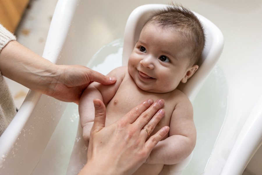 MAMA JE PODELILA VIDEO BEBE: 22 miliona ljudi gleda samo u ovo na detetovom licu, zbog jednog je postao planetarno popularan (VIDEO)