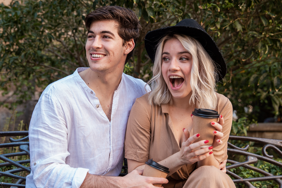 REPORTER JE PRIŠAO MLADOM PARU: Kada se potegla reč o "testu vernosti" devojka je poželela da propadne u zemlju, isplivalo sve crno na belo! (VIDEO)