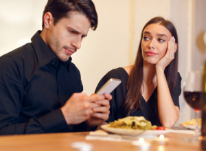 DA LI JE MUŠKARCU DOVOLJNA JEDNA ŽENA? Istraživanje baca novo svetlo na ovo večito pitanje - posle ovoga ništa neće biti isto!