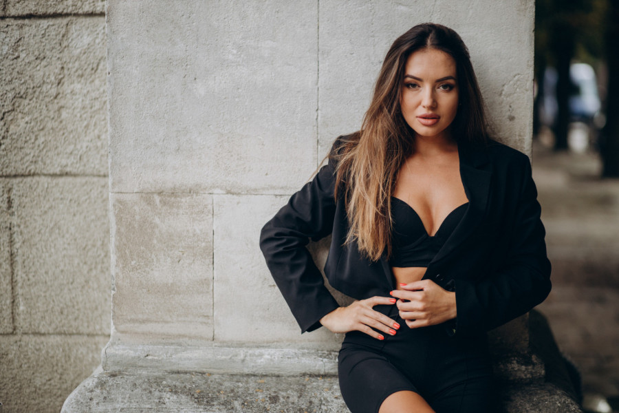 OBLIK GRUDI OTKRIVA INTIMNI KARAKTER ŽENE: Dame koje imaju ovakvo poprsje najviše varaju!