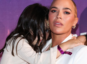 TV ZVEZDA OČAJNA, PRONAŠLI SU JOJ JOŠ PET TUMORA! Ovo su simptomi raka kože sa kojim se bori