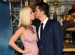 NAKON RASKIDA UHVAĆENI NA PORODIČNOM ODMORU! Nikad srećnije nisu izgledali jer se čvrsto drže jednog pravila (FOTO)