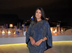 ŽENA NEMANJE NEDOVIĆA UKRALA ŠOU: Mina istakla obline u glamuroznoj haljini, na golim leđima jedan suptilan detalj nije prošao nezapaženo (FOTO)