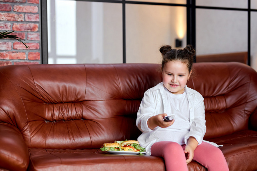 ZBOG OVE GREŠKE RODITELJA DECA SU SVE GOJAZNIJA: Sve ranije dobijaju i dijabetes, a nije hrana!