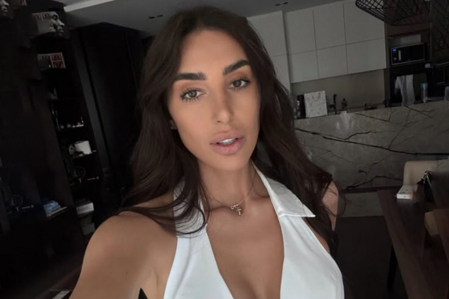 JOVANA TOMIĆ SE UDALA U HALJINI KOJA JE REMEK-DELO: "Da" je izgovorila u jednostavnoj beloj čipki, a mišljenja su podeljena (FOTO)