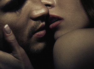 ŠOKANTNA ISPOVEST MUŠKARCA ZAPANJILA SVE: Imao sam odnos sa ujnom - sada ne znam da li da kažem ženi, a šta ću kada vidim ujaka?!