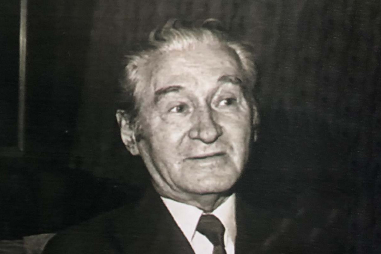 Nada je najviši stepen mudrosti u ljudskom životu. Voleti nikad nije besmisleno