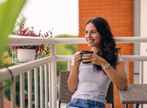 SVI GA BACAMO, A NE ZNAMO KOLIKO JE DOBAR: Čini čuda za lepotu posebno za žene posle 40!