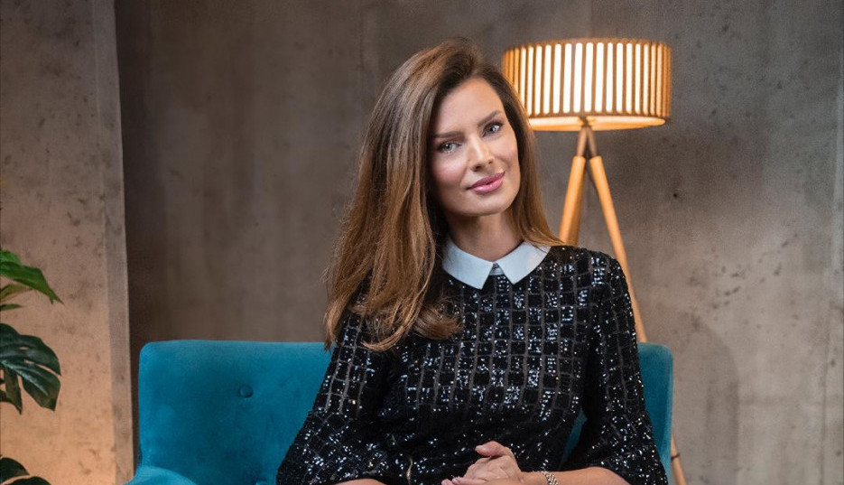 MAJA MANOJLOVIĆ IMA SAVRŠENU LINIJU, ALI PRIZNAJE DA TO NIJE SLUČAJNO: "Teška je to muka, ali poštujem svoje telo - to je moj hram!" (FOTO, VIDEO)