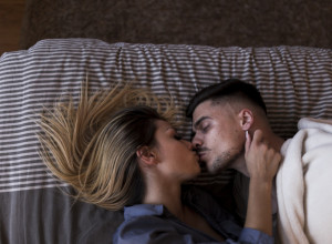 VEOMA JE VAŽNO, A NIKO VAM NIJE REKAO: Ovo je jedina prava istina o intimnom odnosu nakon tridesete godine