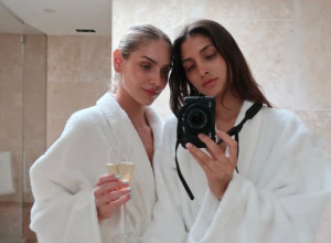 ATRAKTIVNA MANEKENKA SANDRA KARIĆ U VEZI SA ŽENOM! Ovako slave ljubav "Rekla sam da će biti moja!" (FOTO)