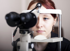 DOŠLA JE NA RUTINSKI PREGLED VIDA: Ali usledila je zastrašujuća dijagnoza, tome se ni u najluđim snovima nije nadala!