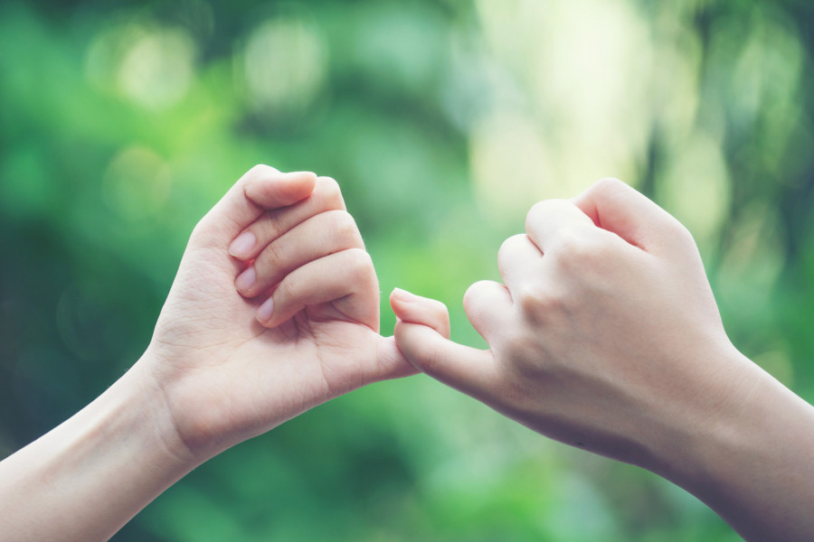 JEDNOSTAVAN TEST S MALIM PRSTOM POKAZUJE DA LI STE U RIZIKU OD DEMENCIJE I ŠLOGA: Zašto je ovde svaki pokret važan (VIDEO)