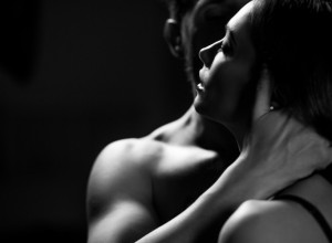 SAMO U OVOJ DECENIJI ŽENE NAJVIŠE UŽIVAJU U INTIMNIM ODNOSIMA: Dame, iskoristite te godine na najbolji mogući način!