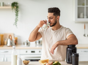 ŠTA SE DEŠAVA U ORGANIZMU KADA PRESTANETE DA PIJETE MLEKO: Promene su iznenađujuće, vide se već posle nedelju dana!