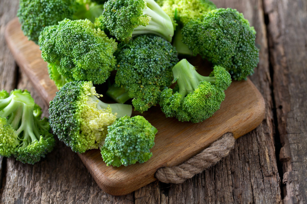 KAKO DA VAM BROKOLI BUDE SVEŽ I DO 10 DANA, MNOGI GA POGREŠNO PERU I ČUVAJU: Evo šta obavezno morate da uradite