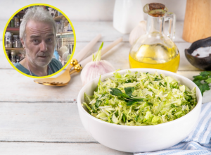 KUPUS SALATA VAM NEMA SVAKI PUT ISTI UKUS: Stručnjak otkriva da je to zato što nije svejedno da li prvo sipate sirće ili ulje (VIDEO)