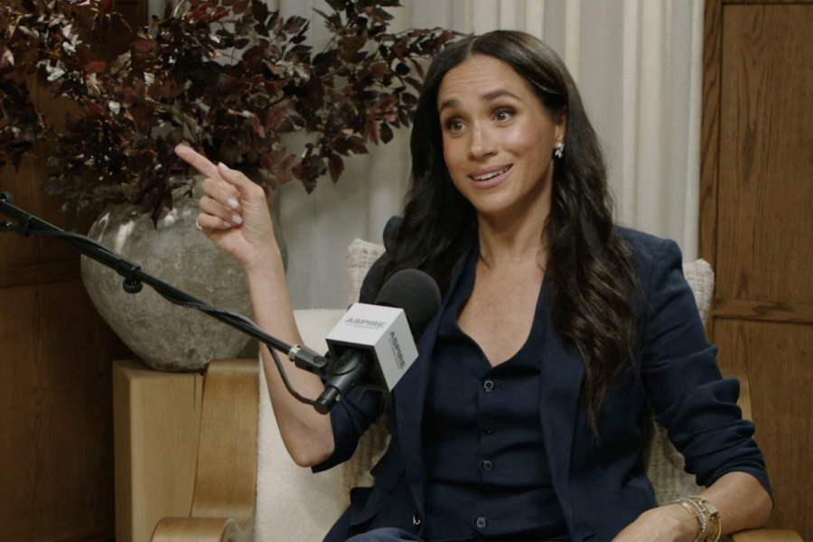 AKO ONA PROGOVORI, MONARHIJA ĆE SE ZATRESTI: Megan Markl navodno čuva tajnu o kraljevskoj porodici koja bi mogla da izazove fijasko!