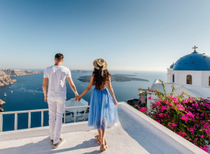 ŽELEO JE DA ZABELEŽI TRENUTAK ROMANTIČNE PROSIDBE: A, onda su se pred objektivom pojavili oni i uništili sve! (VIDEO)