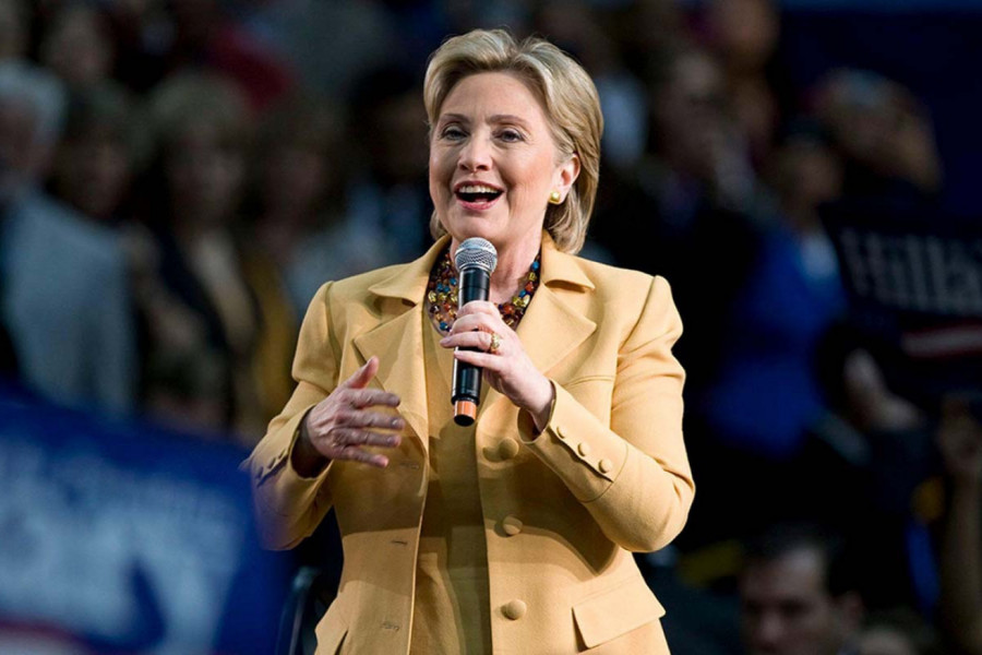 Pretpostavljam da sam mogla da ostanem kući, budem uzorna supruga i domaćica koja peče kolače, ali sam umesto toga odlučila da postanem neko.