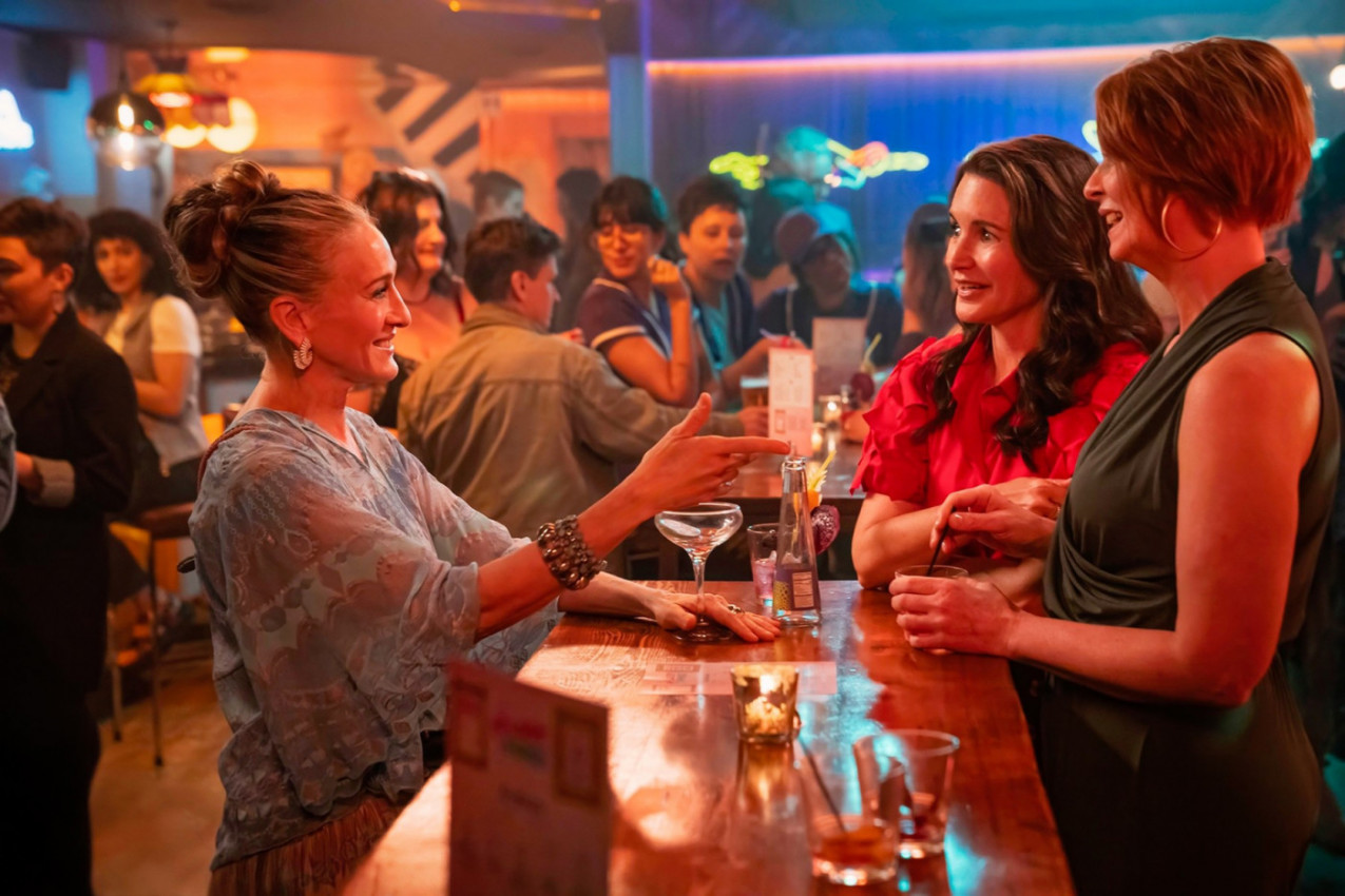 KERI BREDŠO DEFINITIVNO ODLAZI U ISTORIJU: Producent potvrdio da serija "I tek tako..." neće imati nastavak!