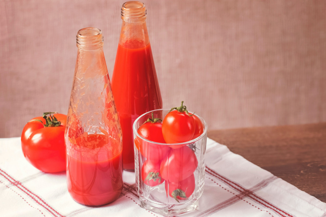 SOK OD PARADAJZA: Ovako su ga spremale naše bake, imamo najbolji recept i to korak po korak!