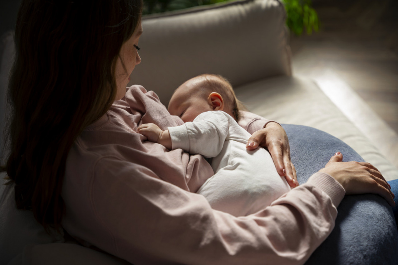 OVO VAM NIKO NIJE REKAO O DOJENJU: 10 praktičnih saveta koje treba da zna svaka mama!