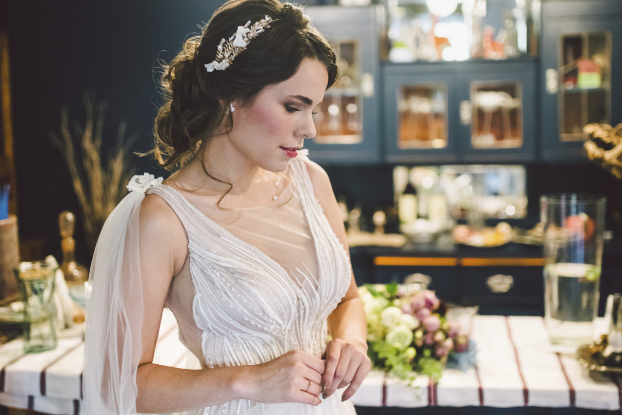 PUKLA BRUKA, MLADA HTELA DA OTKAŽE SVADBU SAT PRE VENČANJA, A ONDA JE SNIMATELJ URADIO NEVEROVATNU STVAR: Dva miliona ljudi gledalo kako je spasao sve! (VIDEO)