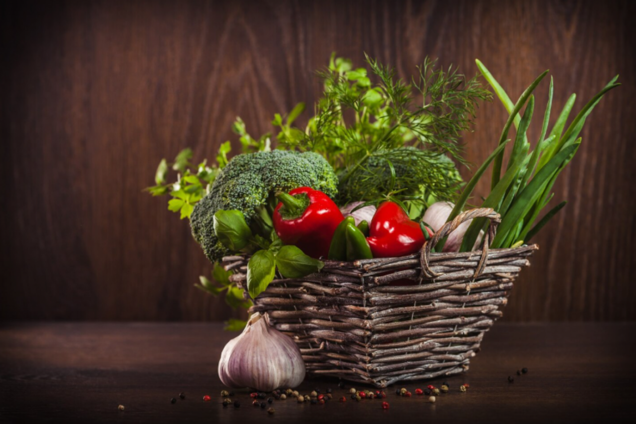 OVO POVRĆE NE BI TREBALO DA SE JEDE SIROVO: Jedno će vas posebno iznenaditi, svi ga konzumiramo friško!